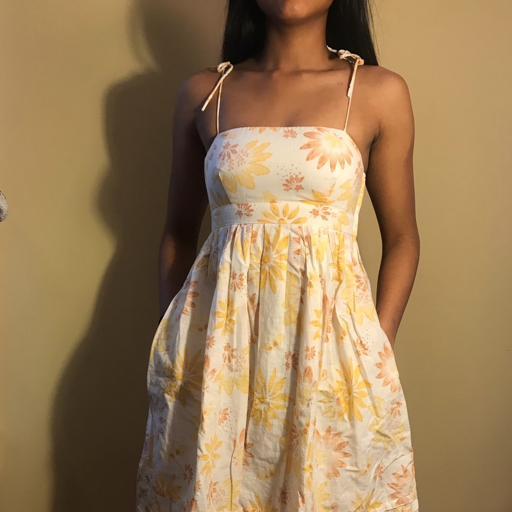 Gap Cream and Yellow Sun Dress